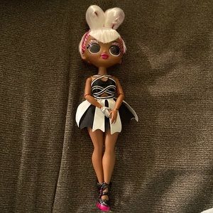 I am selling an lol surprise big sister doll because she is like brand new.